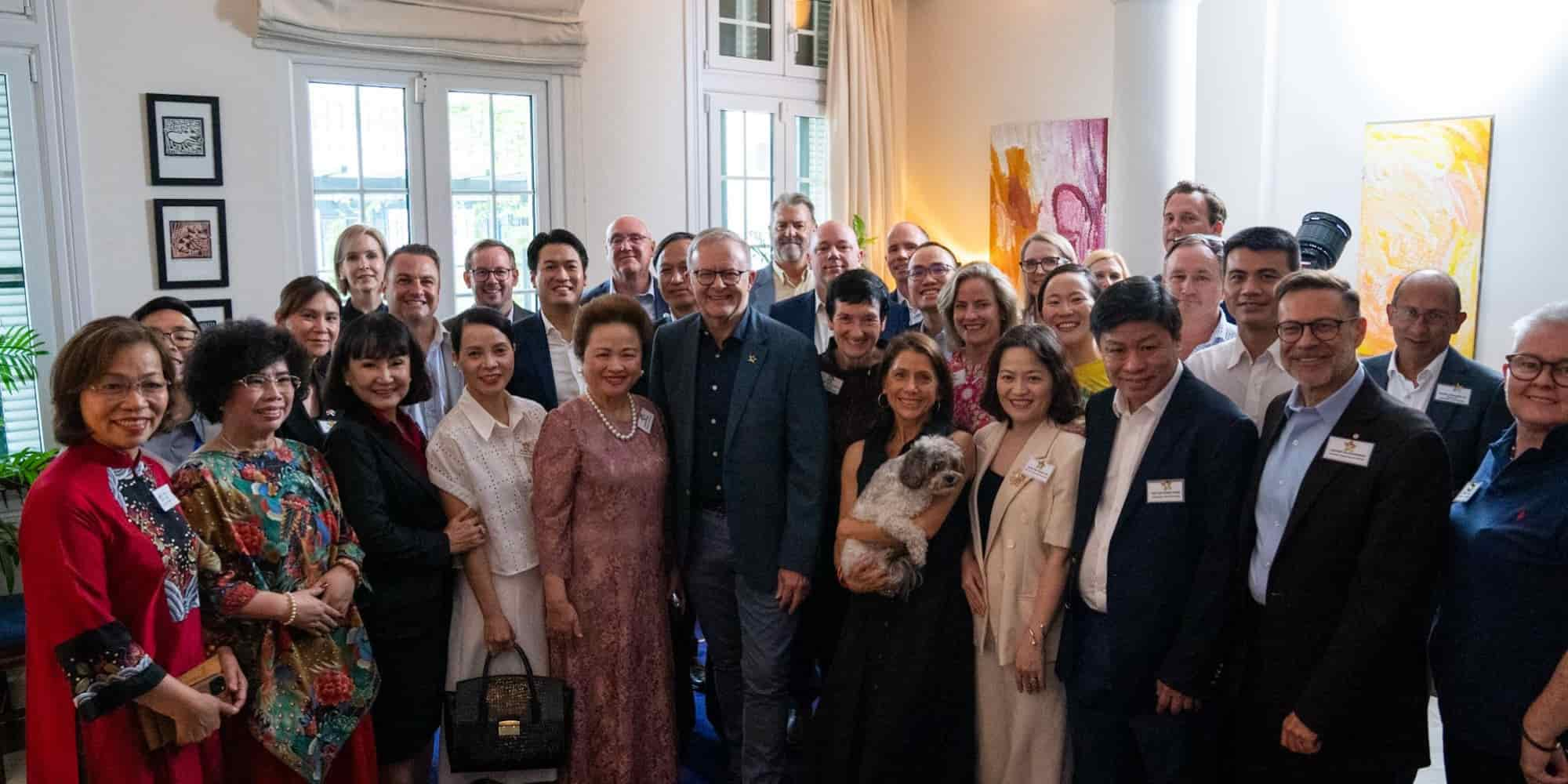 A group of Australian and Vietnamese business leaders