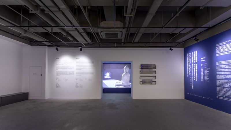 Video installation in art gallery