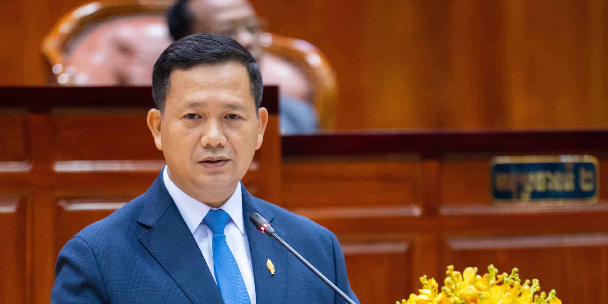 Cambodian PM Hun Maney giving speech