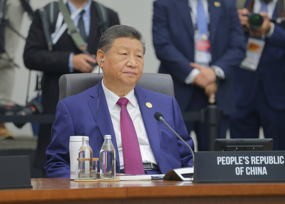 xi jinping at apec 2025 south korea